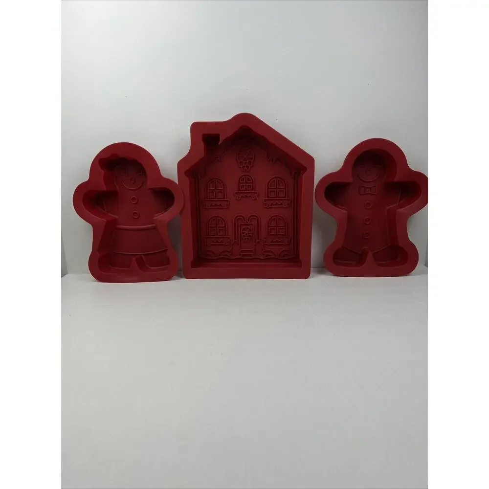Create N Celebrate by Roshco - Gingerbread Village 3-piece Silicone Baking‎ Set